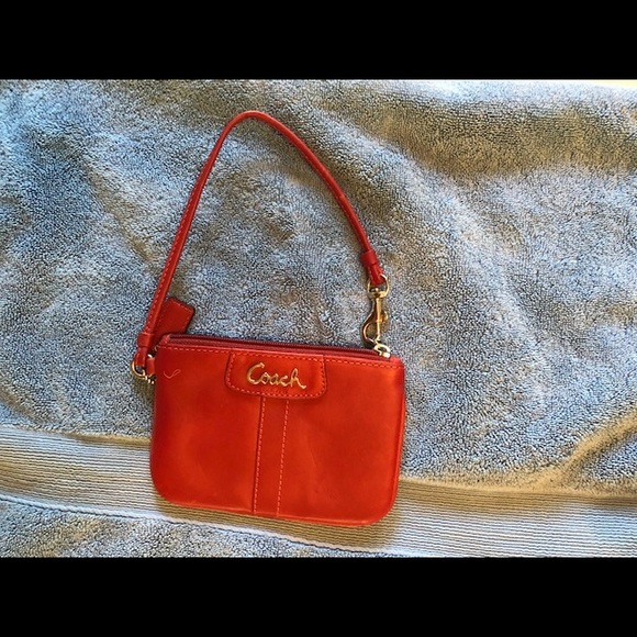 coach wristlet - Picture 1 of 1